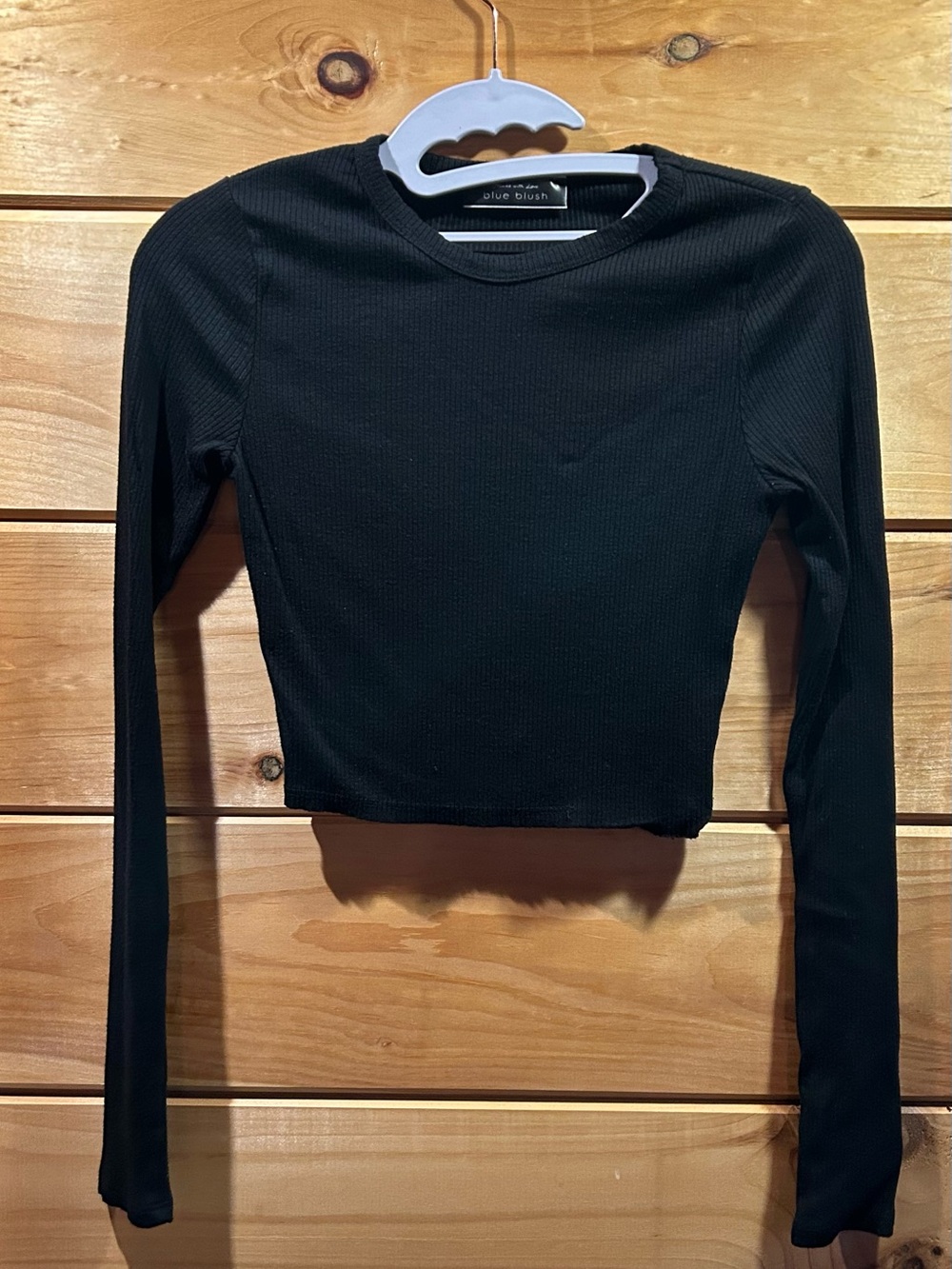 Women’s Black Ribbed Long Sleeve Crop Top